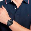 Roloi Tommy Hilfiger 1792183  me ubridiko louri ufasma me kaoutsouk